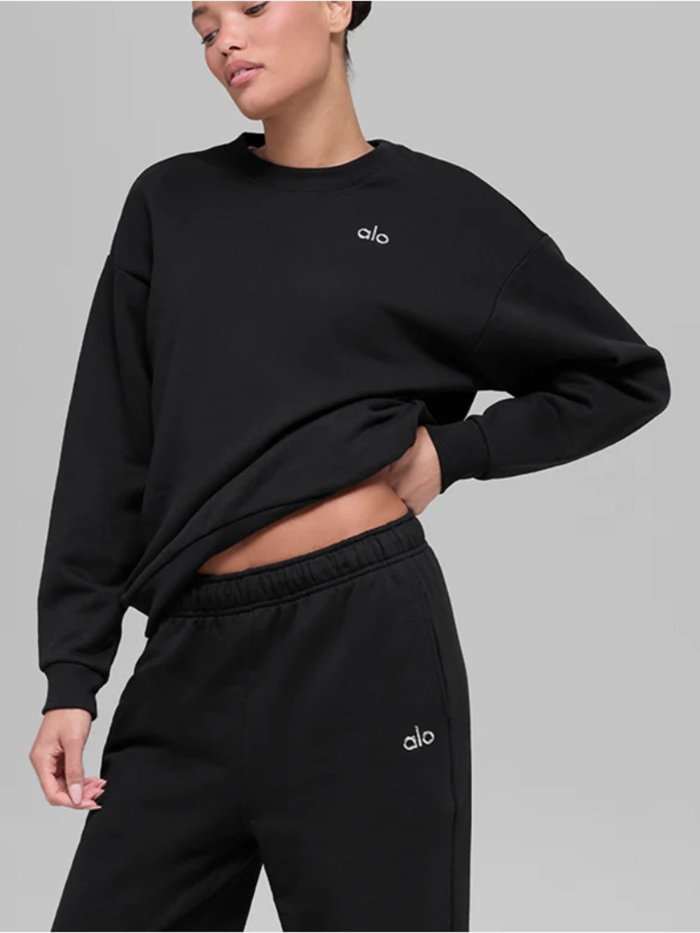 Accolade Crew Neck Pullover